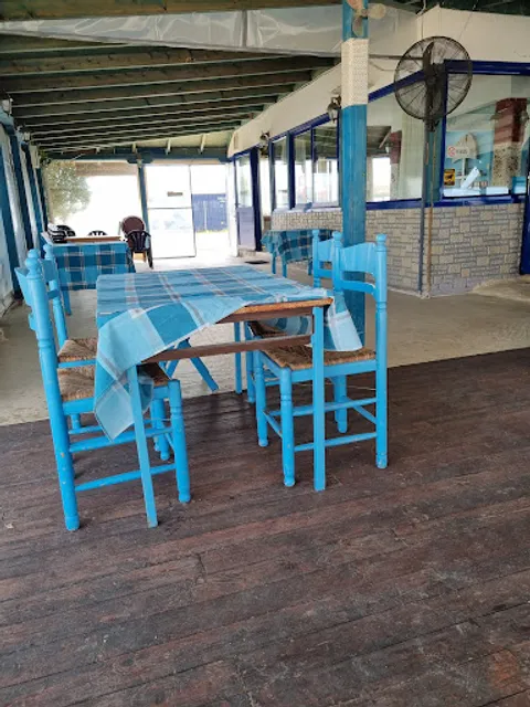 Λιμάνι Τσιπουράδικο | Port Tavern