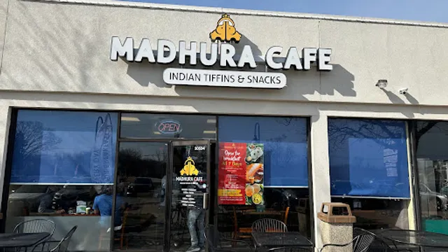 Madhura Cafe