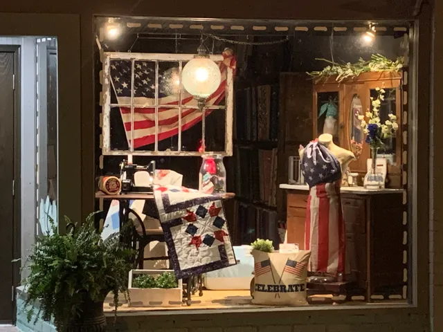 Cuttin' Up Quilt Studio & More