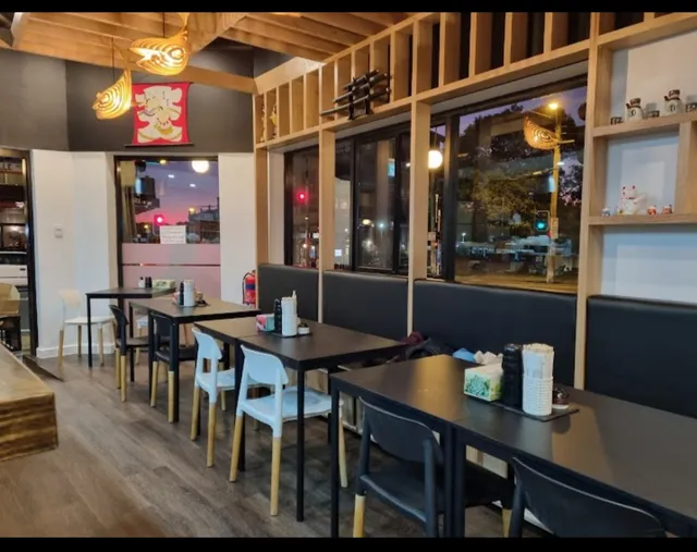 Moon's Sushi Dulwich Hill