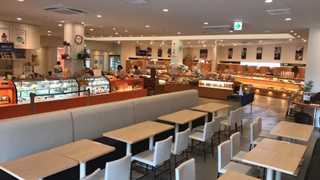 恵那川上屋 咲久舎 可児御嵩インター店