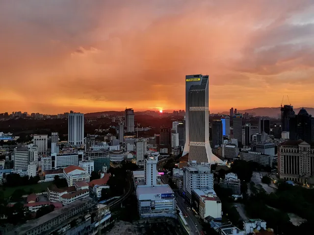 Eclipse Suites Robertson Bukit Bintang