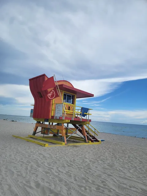 77th Street Lifeguard Tower