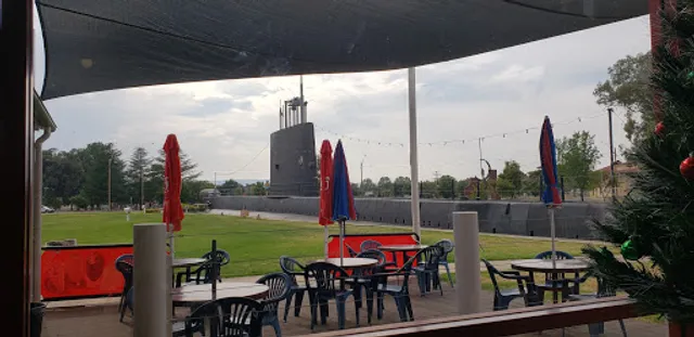 Submarine Cafe