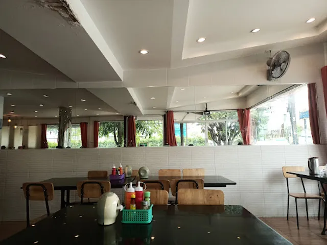 หยวนสเต็ก อุปลีสาน