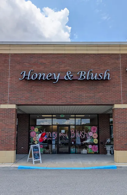 Honey and Blush Boutique