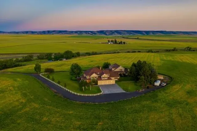 Pratt Gardens -Event Venue