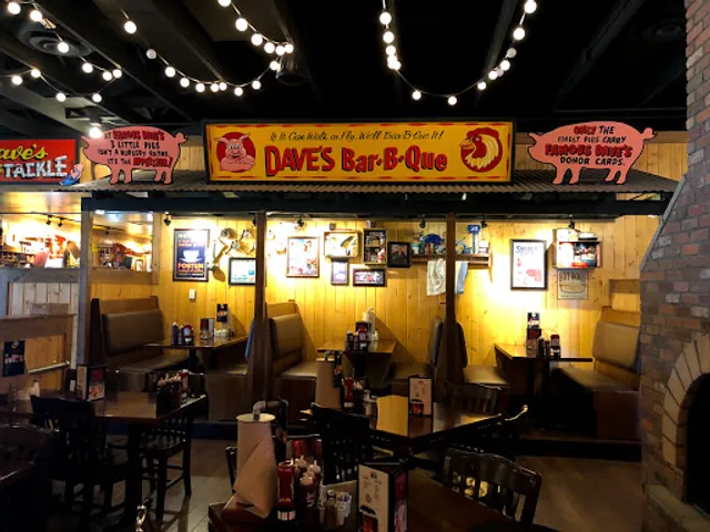 Famous Dave's Bar-B-Que