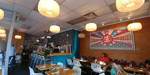 Dib Sushi Bar and Thai Cuisine