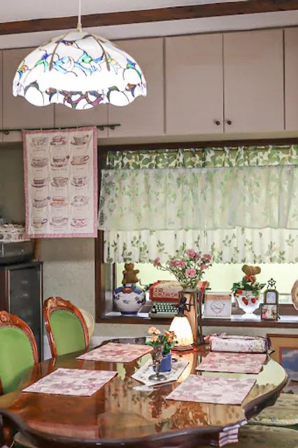 Earl Grey Gakuen-mae Store