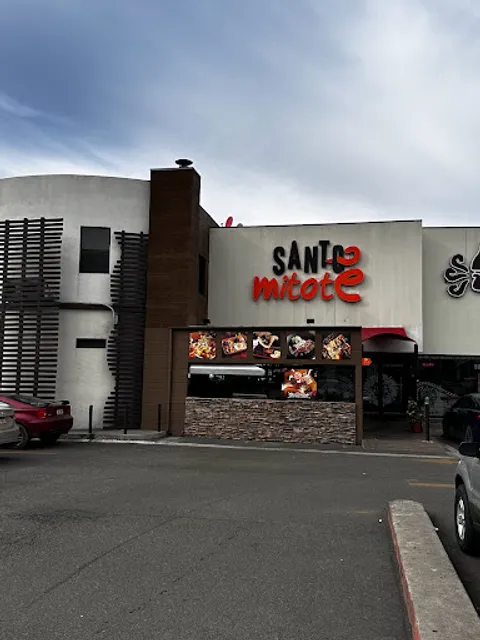Santo Mitote Bistro Bar
