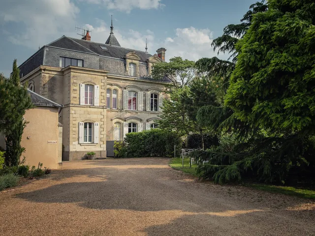 Logis Hôtel Chai de la Paleine & Spa