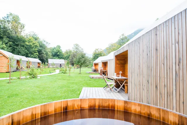 Glamping Mountain Fairy Tale