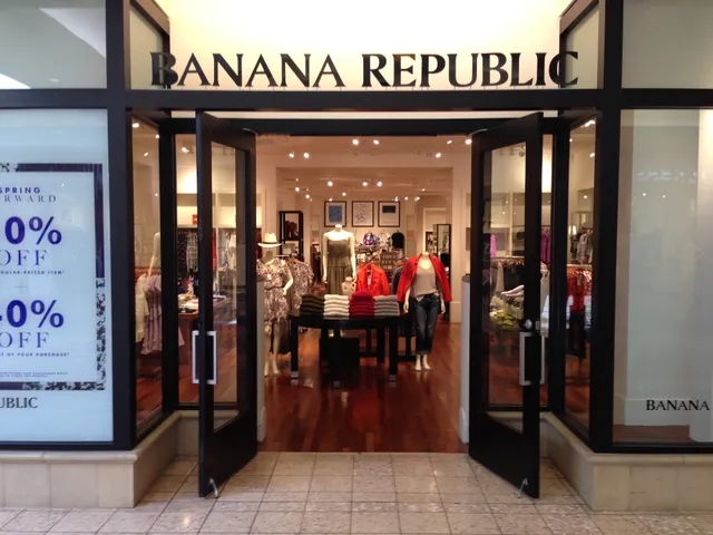 Banana Republic