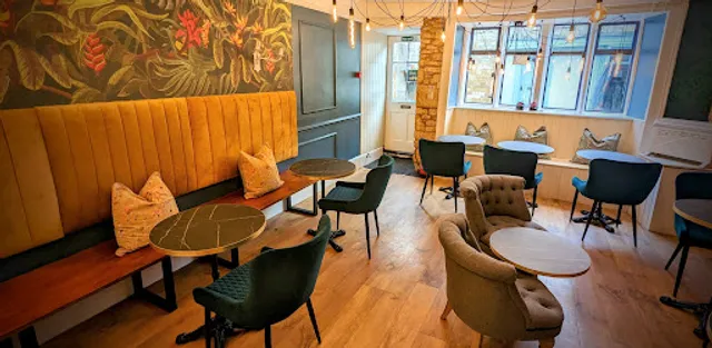 Davenford Cotswold Gardens