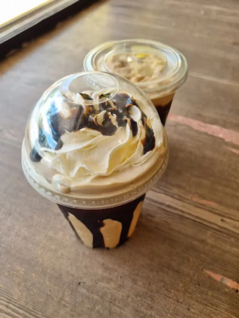 Coffee Monkeys(Educación)