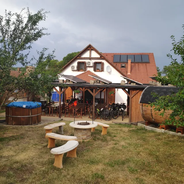 Hagyományok Háza Viszló