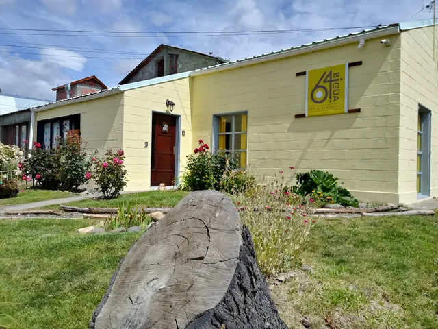 Hostel House 64Bigüa