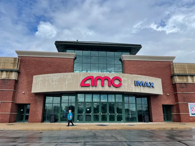 AMC Edwardsville 12