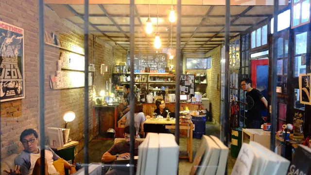 KOZI Coffee 1.0 Gudang Selatan