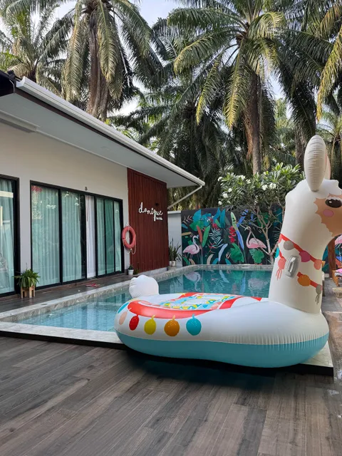 Good Village Pool Villas