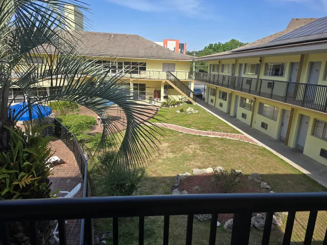 University Inn Gainesville