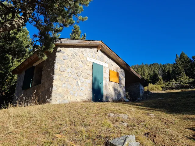 Le refuge du col del Torn