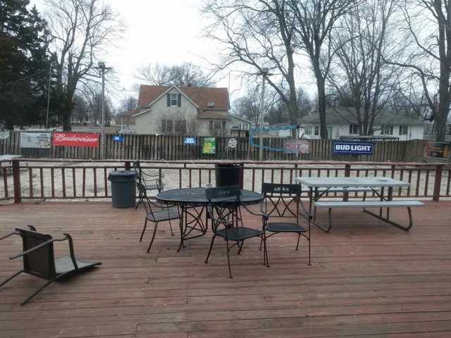 Hondos Sports Bar & Grill