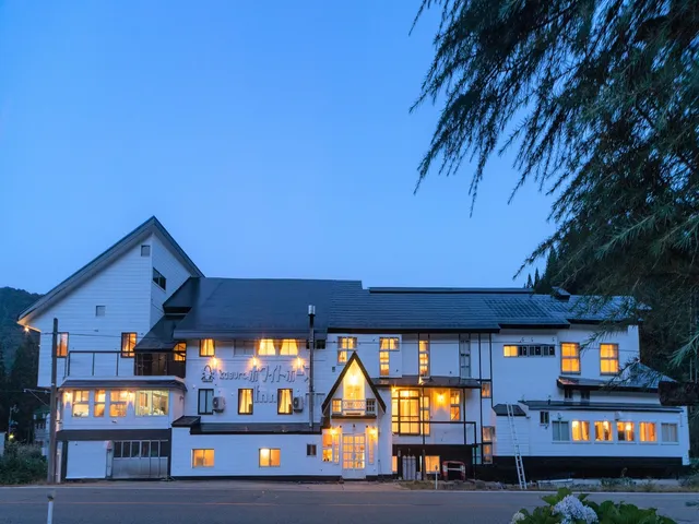 Kagura White Horse Inn