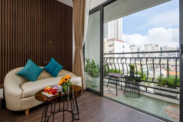 Sharon Hotel and Apartment