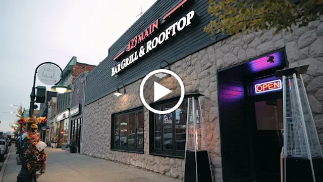 423 Main Bar Grill & Rooftop