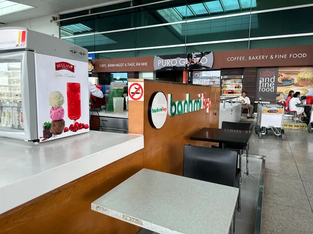 Banh mi kep - Vietnames Sandwich