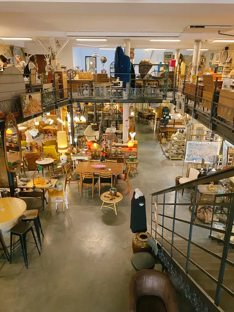 Les Brocanteurs du Passage St Michel & Les Broc's resto/musique