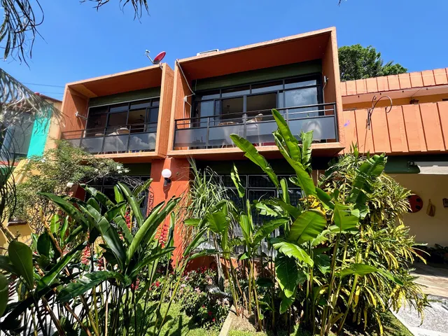 Casa de las Palmas, Guest House