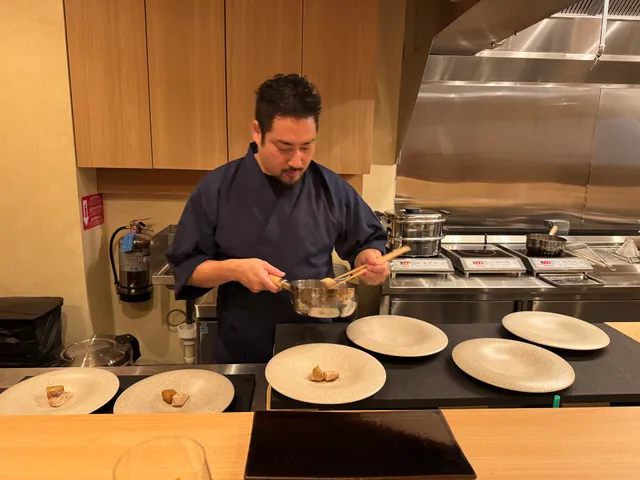 Omakase Room by Tadayoshi