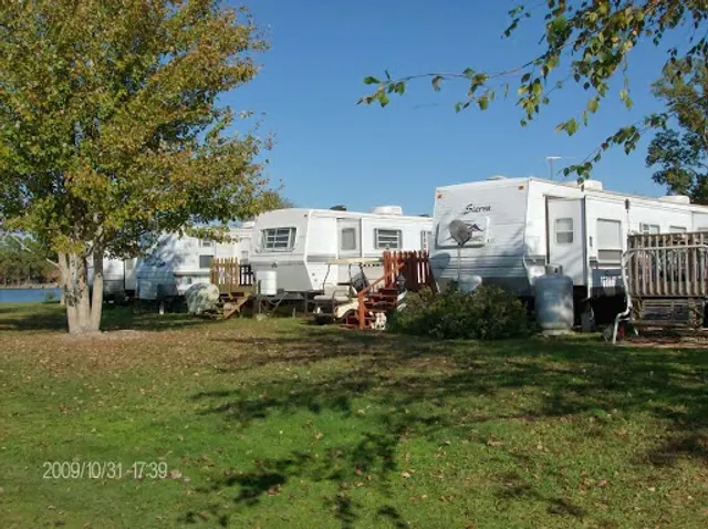 Lighthouse Pointe Family RV Park