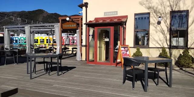 Shimoyoshida Club - Cafe Restaurant