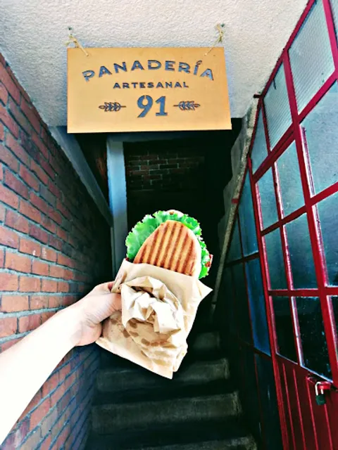 Café y masa madre Geronte 91