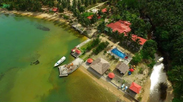 Baloho Beach Resort Nias