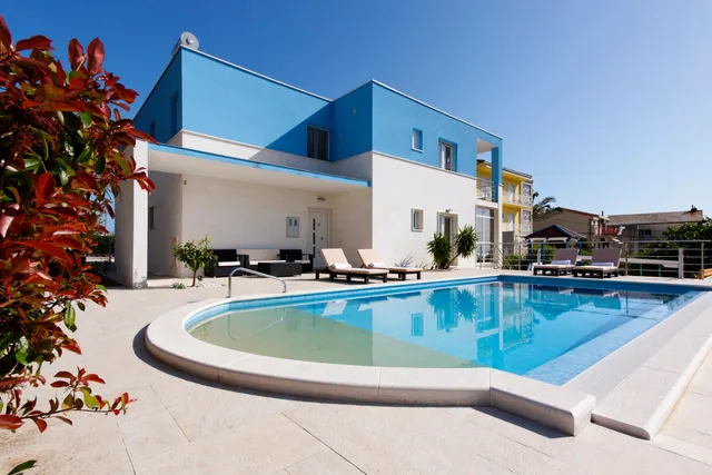 Villa Mermaid, Podstrana