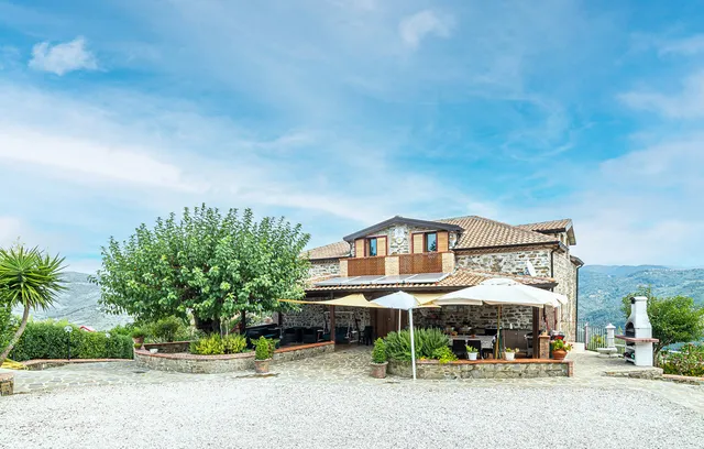 Miralento Country house