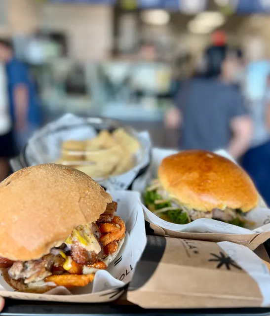 La Criolla - Peruvian Sandwich & Rotisserie Chicken