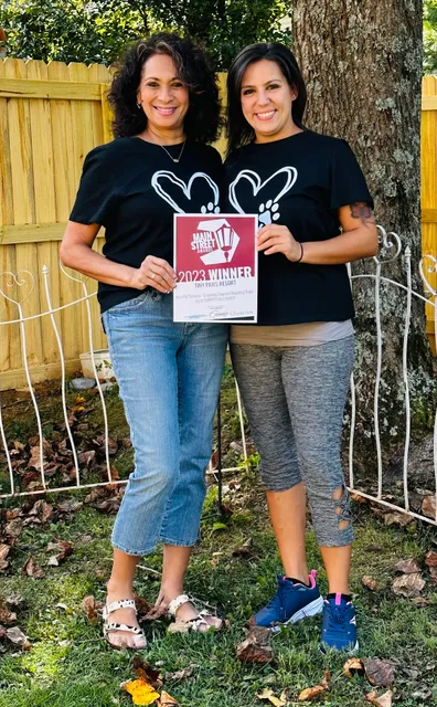 Tiny Paws Resort. LLC