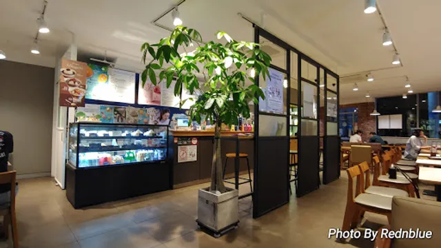 Ediya Busan Geumgang-ro