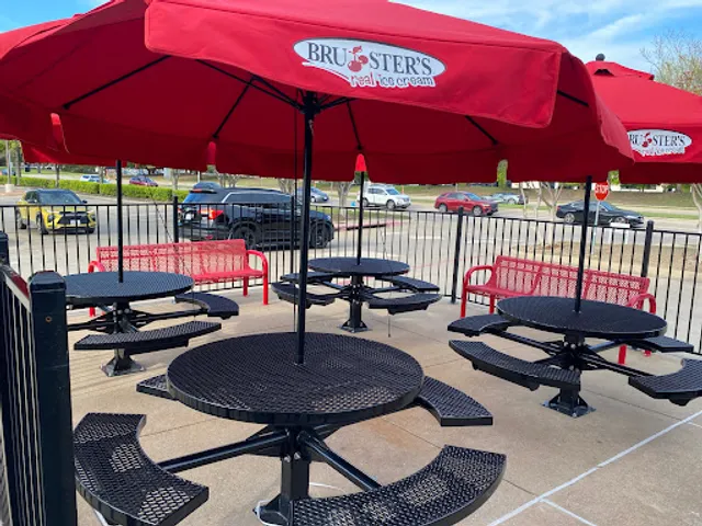 Bruster's Real Ice Cream