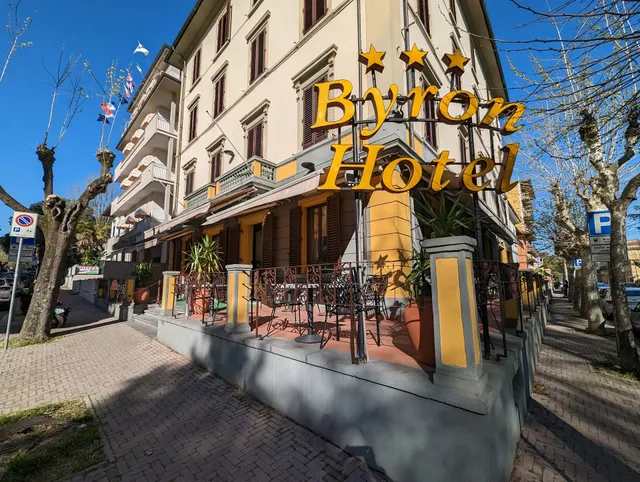 Hotel Byron