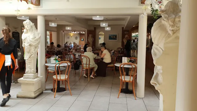 Compton Acres Café & Tea Rooms