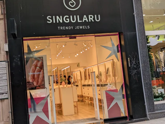 SINGULARU