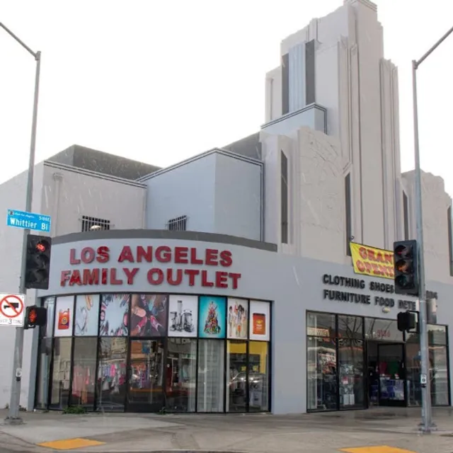 Los Angeles Family Outlet