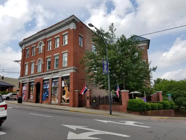 Mount Airy Museum of Regional History